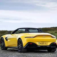 Aston Martin Vantage Roadster Slide