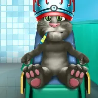 Talking Tom Surgeon